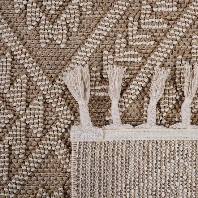 Alt view image 7 of 7 - Collection 4X6 Natural /Traditional Indoor/Outdoor Area Rug