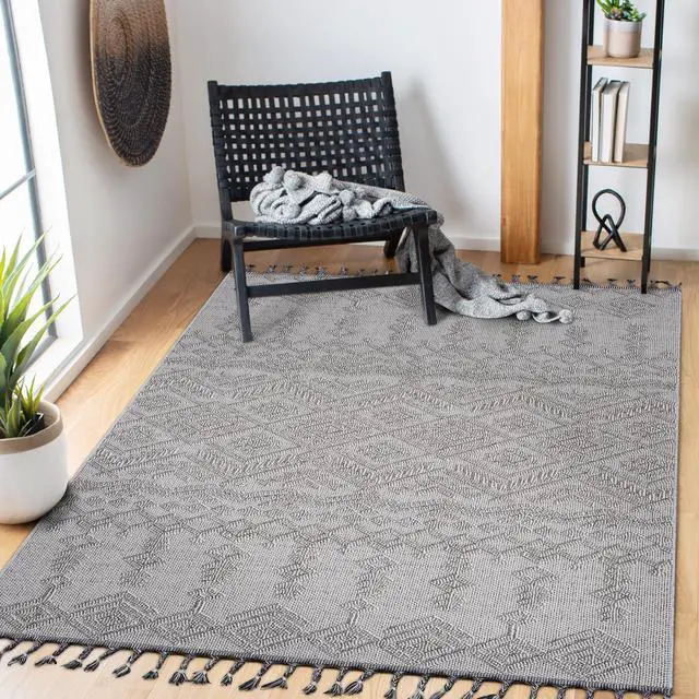 Main image of Collection 4X6 White/White /Traditional Indoor/Outdoor Area Rug