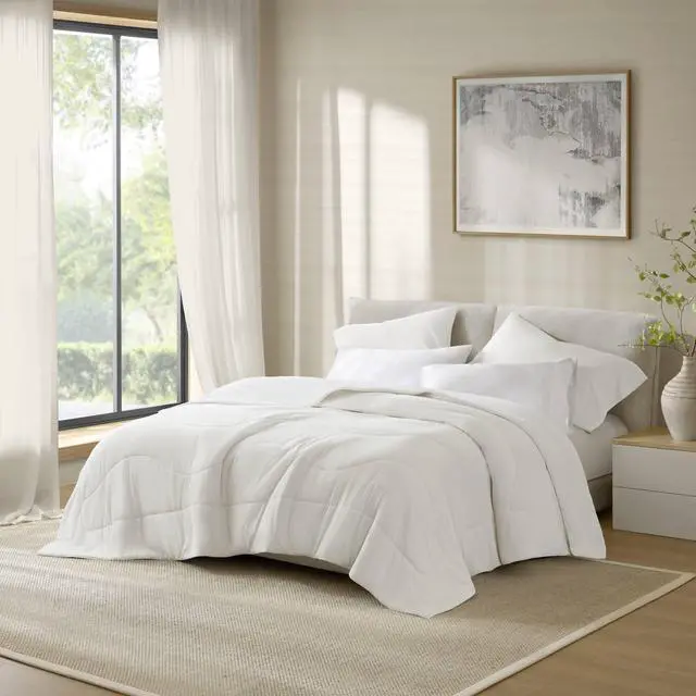 Main image of 1-Piece Full/Queen Reversible Tencel Comforter Blanket,White
