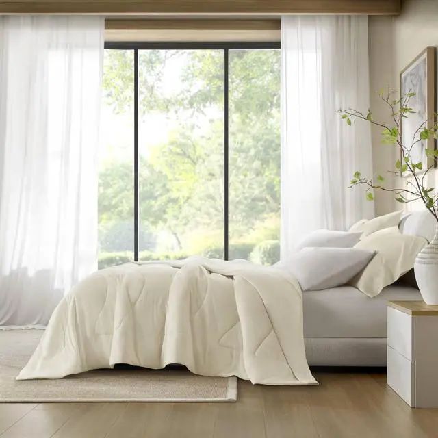 Alt view image 4 of 7 - 1-Piece Full/Queen Reversible Tencel Comforter Blanket,Ivory