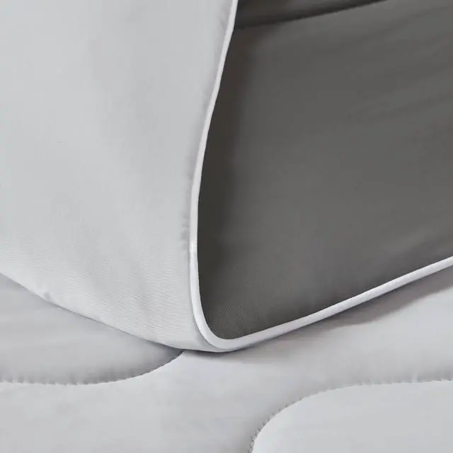 Alt view image 7 of 7 - 1 Piece Full/Queen Down Alternative Comforter,Grey