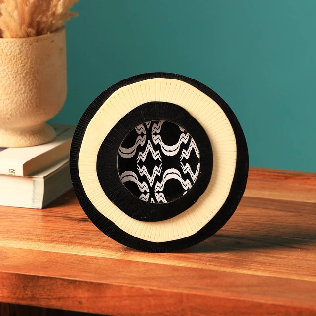 Alt view image 3 of 5 - Handmade and Resin Photo Frame Organic Mix Carved, Black Beige