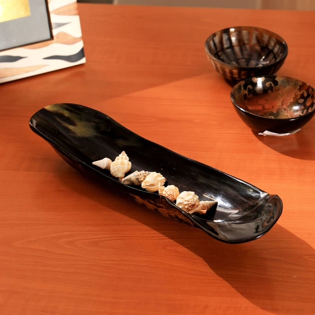 Alt view image 3 of 5 - Handmade Nature Horn Decorative Tray Mixed Horn Finish, Black, Bone