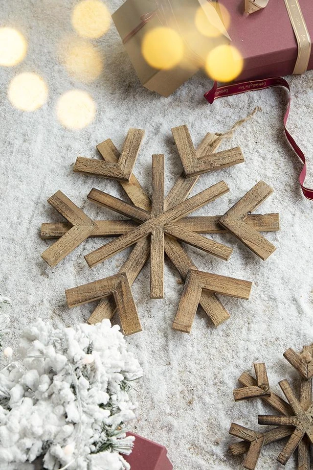 Alt view image 3 of 7 - Inchx 17.7 Inch Large Fir Snowflake Ornaments, Hanging Decor Accents for Christmas Tree Wall Art Holiday Display Set