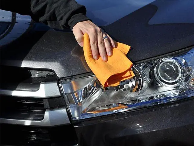 Alt view image 4 of 4 - The Original Reusable Shammy Cloth 20" x 14" - Super Absorbent Chamois Towel - Great for Cars, Boats, Trucks, and RVs - Natural Viscose Sponge Cloth - Eco Friendly (1 Pack)