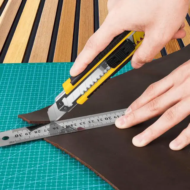 Alt view image 5 of 6 - 3Pack Box Cutter Retractable, Snap Off Utility Knife, Razor Knife