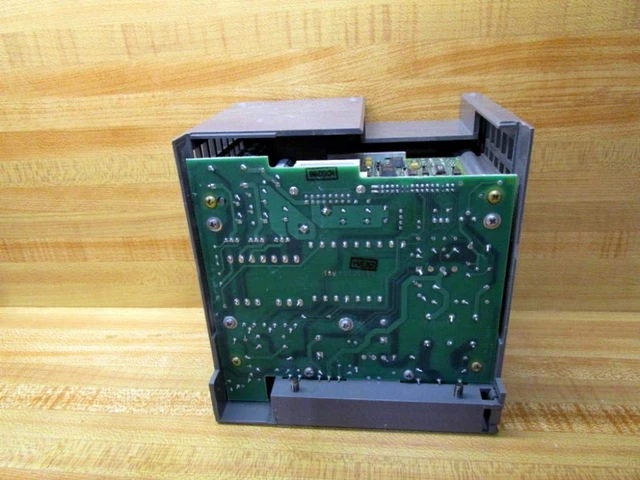 Alt view image 4 of 6 - Allen Bradley 1746-P4 1746P4 Power Supply