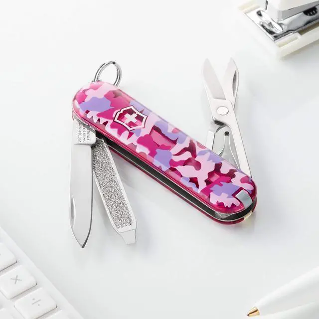 Alt view image 4 of 4 - Classic SD Swiss Army Knife, 7 Functions, Pink Camouflage