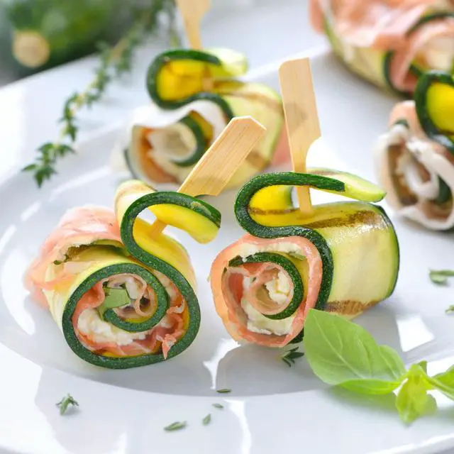 Alt view image 2 of 7 - 200 PCS Bamboo Skewers for Appetizers, 4.7 Inch Toothpicks Cocktail Picks | Mini Food Sticks for Drinks, Fruit Kababs, Sausage, Barbecue Snacks, Natural Wooden Paddle Skewer, Charcuterie Accessories