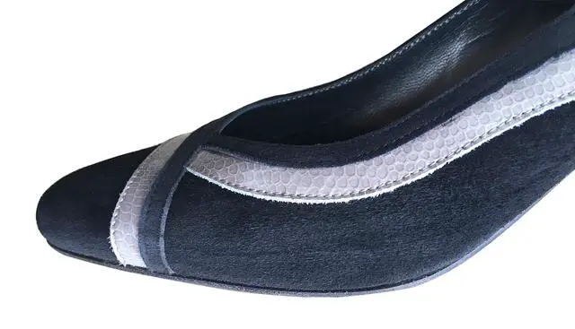 Alt view image 6 of 6 - Suede Shoe Cleaner Brush | Made in Germany | 4-Way Cleaning & Refreshing | Brass & Nylon Bristles + Rubber | for Suede Nubuck & Velvet Shoes Boots & Bags | 1 Brush