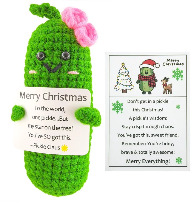 Main image of Handmade Crochet Merry Christmas Pickle Gift,Funny Festival Wishes Pickle Ornament with Encouragement Cards, Cute Knitted Crochet Dolls for Friends and Family
