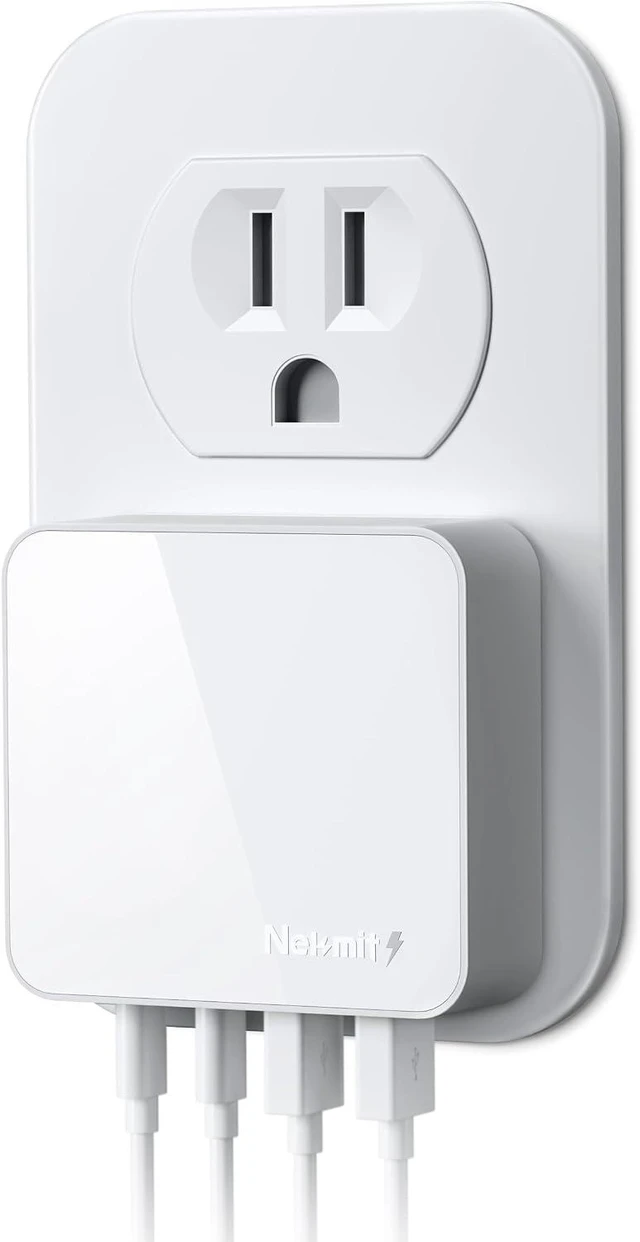 Main image of Flat USB C Wall Charger Block 70W Total Output Fast USB C Wall Plug with 2 USB-C and 2 USB-A Ports for iPhone 17/17 Pro Max/16 Series MacBook Pro iPad AirPods