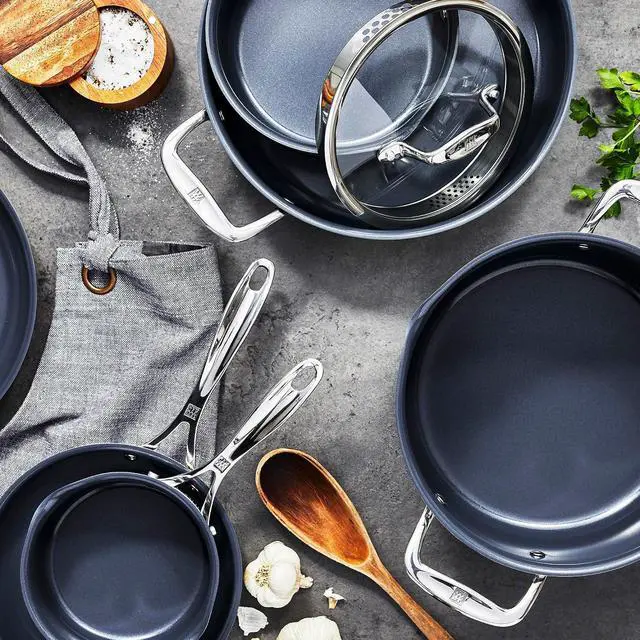 Alt view image 2 of 7 - ZWILLING Clad CFX 6-qt Stainless Steel Ceramic Nonstick Dutch Oven