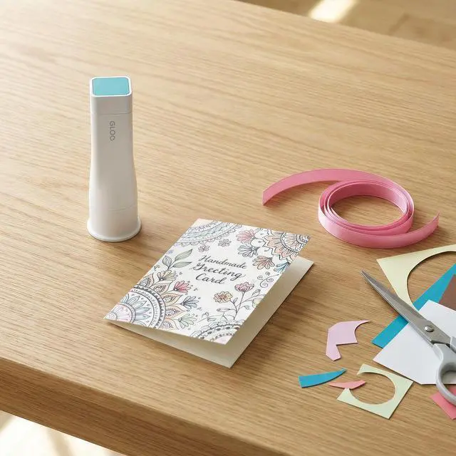 Alt view image 7 of 7 - Gloo Square Glue Stick, Color Disappearable, Medium Size, Pack of 3, Japan Import (TA-G312-3P)