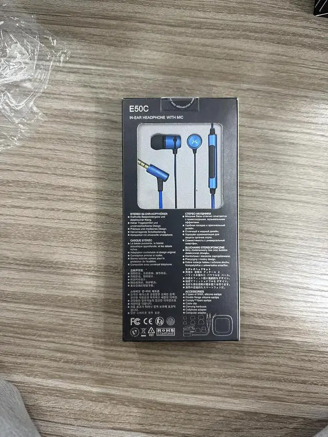 Alt view image 4 of 7 - SoundMAGIC E50C Wired Earbuds, with Mic, in-Ear Monitor, 3.5mm Jack, Blue | Clear bass, Balanced HiFi sound, Noise isolation, Solid alloy shell, Inline mic & remote, Tangle-free cable, Comfortable fit