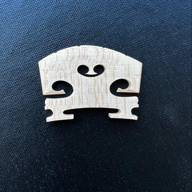 Main image of Pre-Fitted 4/4 Size Violin Bridge Free US Shipping High Quality Maple Wood