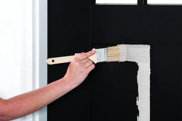 Alt view image 3 of 7 - 369384 Advanced Dry Door & Trim Paint, Quart, Satin White