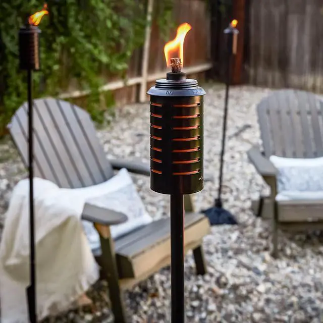Alt view image 2 of 7 - Horizon Outdoor Torch Outdoor Lighting Weather-Resistant Décor