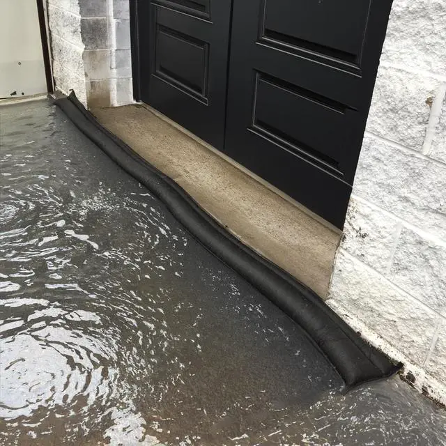 Alt view image 4 of 7 - QD610-1 Water Activated Flood Barrier 10 feet, 1-Pack