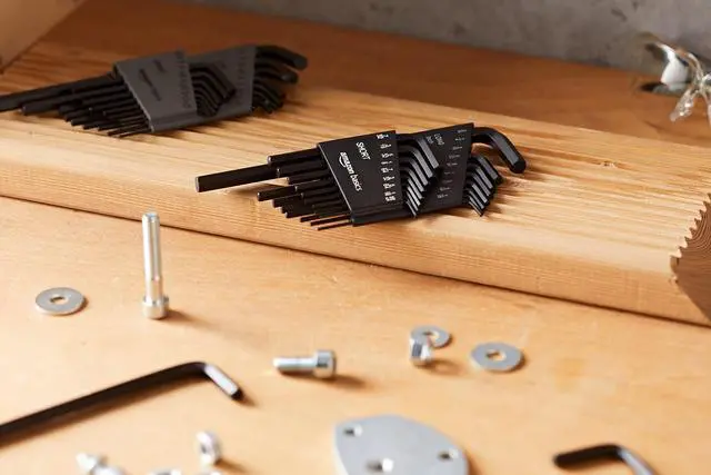 Alt view image 5 of 5 - 36-Piece Allen Wrench/Hex Key Set, SAE & Metric Sizes, Chrome Vanadium Steel with Long Arm, 2 Organized Storage Cases