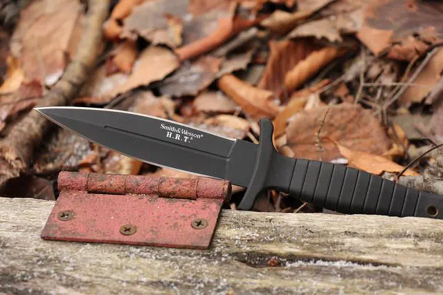 Alt view image 4 of 6 - 9" H.R.T Double Edged Boot Knife with High Carbon Stainless Steel Blade