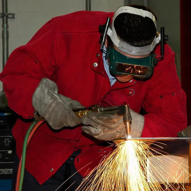 Alt view image 5 of 5 - 25 Feet 1/4" Oxy Acetylene Welding Hose with 9/16"-18 B Fittings | Grade R, Rubber, Twin-Line Torch Hose