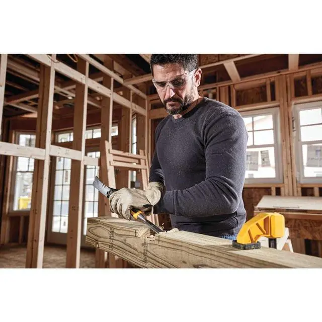 Alt view image 4 of 6 - Pro Wood Chisel Set 3 Piece