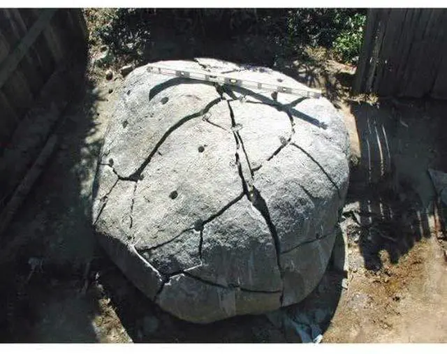 Alt view image 5 of 6 - Expansive Demolition Grout 11 Lb. Bucket for Rock Breaking, Concrete Cutting, Excavating. Alternative to Demolition Jack Hammer Breaker, Jackhammer, Concrete Saw, Rock Drill (Type 1, 77-104° F)