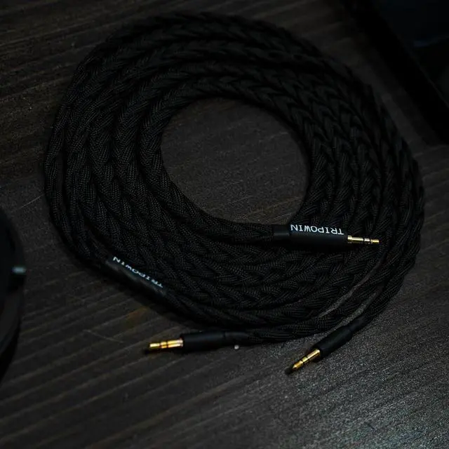 Alt view image 4 of 7 - Tripowin GranVia Upgraded OFC Headphone Replacement Cable | Dual 3.5mm Connector to 3.5mm Stereo Headphone Cable for HE4XX/HE-400i/HE400se/Goldplanar/Focal ELEGIA, Black, 1.5m