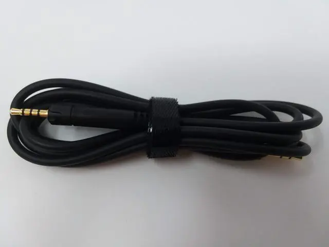 Main image of Genuine Replacement Short Cable HD598 HD598SE HD598SR HD598CS HD599 HD558 HD518 HD579 HD569 HD559 Headphones with 1/8" 3.5mm Plug