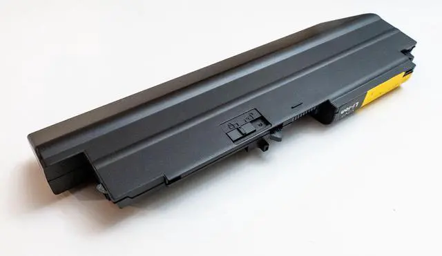 Alt view image 3 of 7 - New Battery 73 WH Replacement for 42T5264 42T5265 42t5230 41U3196 41U3197 41U3198 42T4644 42T4531 42T4532 42T4552 42T4677 Compatible with Lenovo IBM ThinkPad R400 T400 T61(Wide Screen) R61