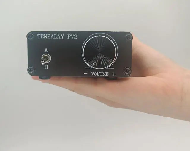 Alt view image 3 of 4 - HiFi RCA Passive Preamp Stereo Audio Preamplifier with Volume Control, A/B Audio Switch selector FV2