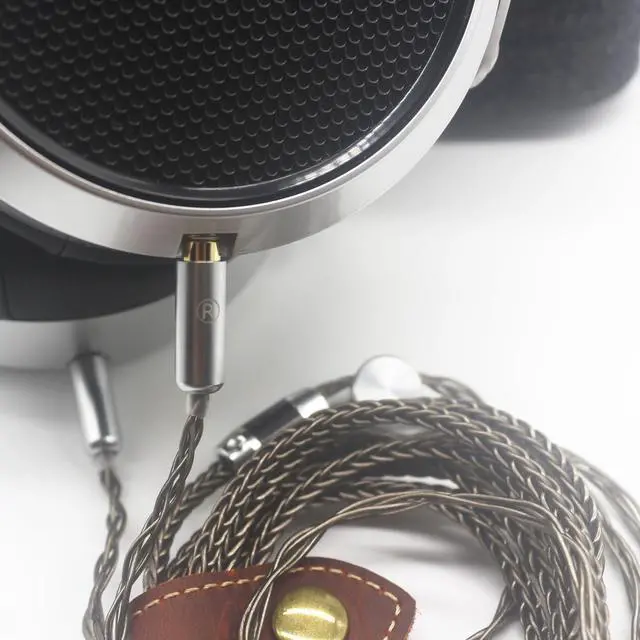 Alt view image 6 of 6 - 2.5mm 8 Core Braided Silver Plated Replacement Cable Compatible with Hifiman HE4XX, HE-400i Headphones 2.5mm to Dual 3.5mm Male, 8-Core Copper Silver Plated Cord