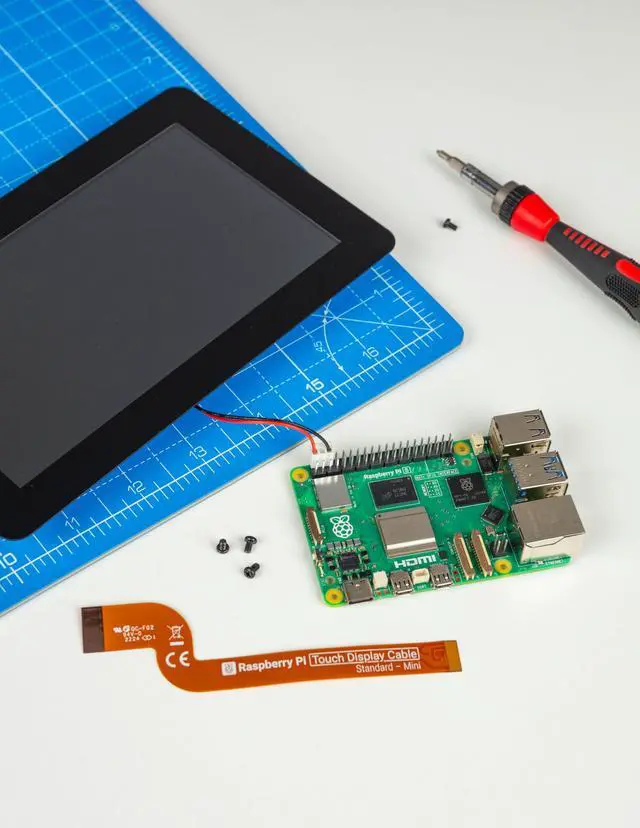 Alt view image 4 of 4 - Touch Display 2, 7-inch LCD Screen, 720 x 1280 Resolution, 24-bit RGB