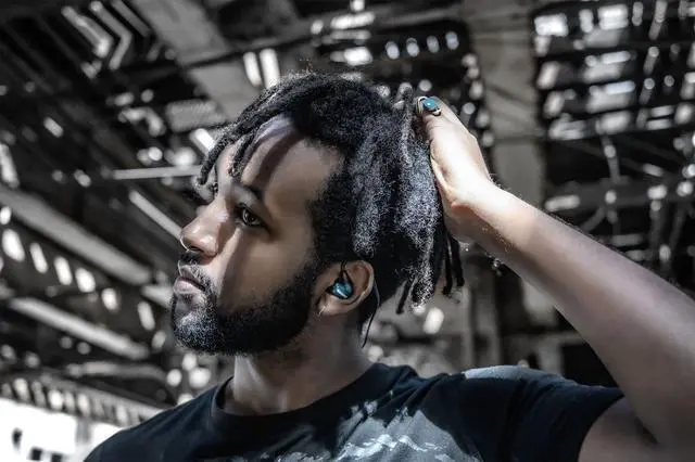 Alt view image 5 of 6 - SE215SPE Sound Isolating Wired Earphones - Blue | Special-edition in-ear monitors with extended bass, single dynamic driver and a secure sound-isolating fit