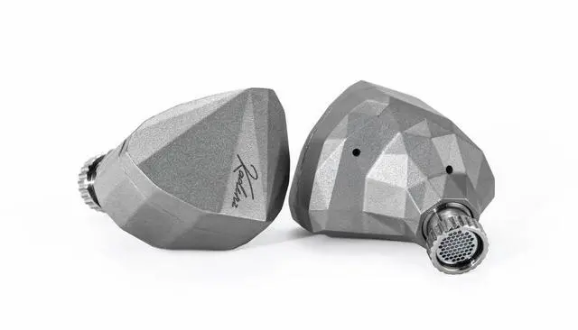 Main image of Kadenz 10mm Dynamic Driver in-Ear Headphone 4.4 3.5mm USB-C Plug