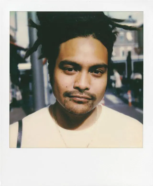 Alt view image 4 of 7 - Polaroid Instant Color Film for Polaroid 600 and Polaroid Now, Lab, and OneStep Cameras - 5 Pack