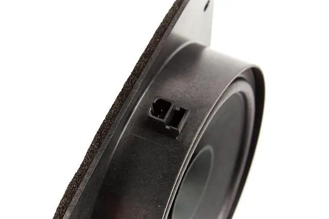 Alt view image 3 of 3 - 23450623 Front Door Radio Speaker