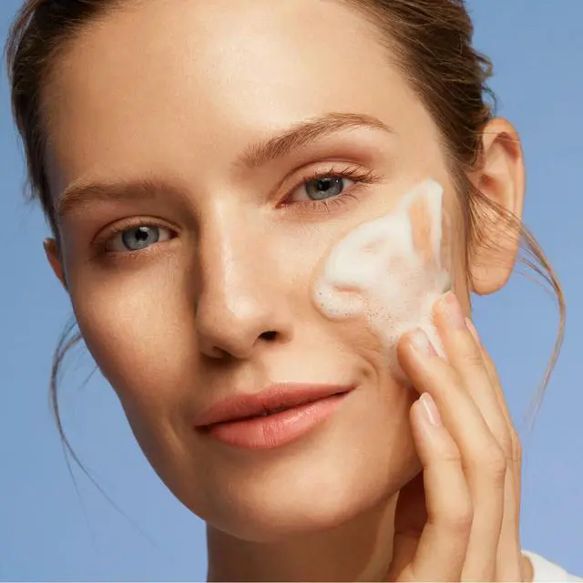 Alt view image 2 of 4 - Gentle Cleansing Face Foam, 5 Ounce
