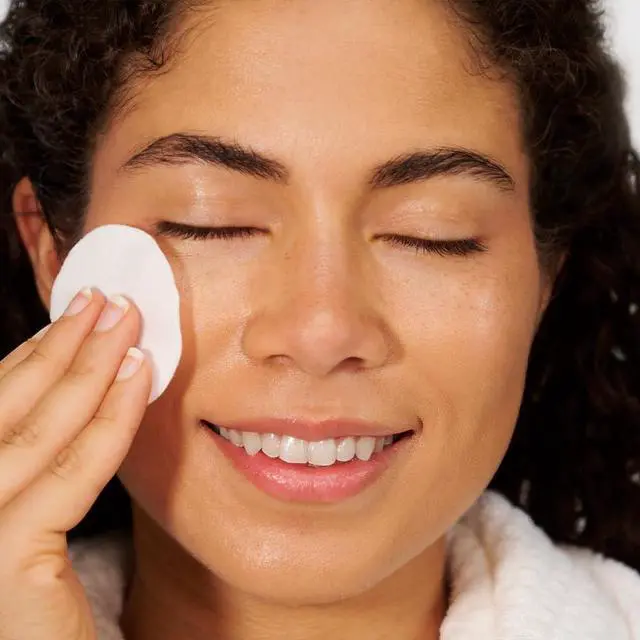Alt view image 5 of 7 - Witch Hazel Nourishing Cleansing Pads with Aloe | 60 Rounds | Hydrating, Natural Alcohol-Free Formula With Aloe & Vitamin E; Wild Harvested Witch Hazel Soothes & Cleanses