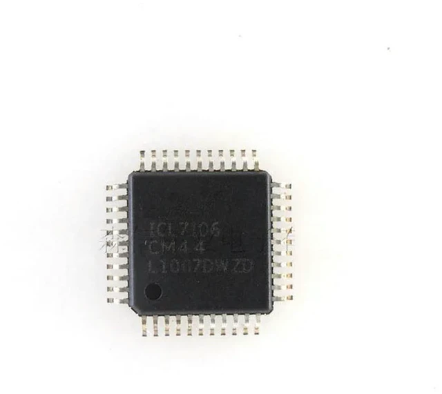 Main image of 2 PCS ICL7106CM44 ICL7106 A/D Converters IC QFP-44