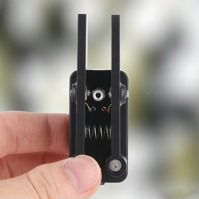 Alt view image 3 of 3 - Morse Code CW Key with 3.5mm Interface Cable Mini CW Key Anti-Slip Automatic Morse Magnetic Base for Circuit Of Machine