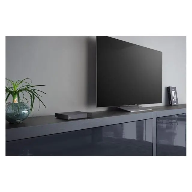 Alt view image 4 of 5 - BDP-S6700 4K Upscaling 3D Home Theater Streaming Blu-Ray DVD Player with Wi-Fi, Dolby Digital TrueHD/DTS, and upscaling | Dolby digital TrueHD/DTS, Wi-Fi