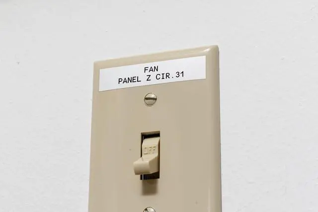 Alt view image 4 of 5 - Multi-Purpose Vinyl Label Tape for M610, M611, M710, BMP61, and BMP71 Printers - 0.5" x 50', White. M6C-500-439