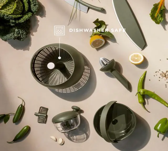 Alt view image 6 of 6 - Salad Spinner, Green Tool | Danish Design & Functionality