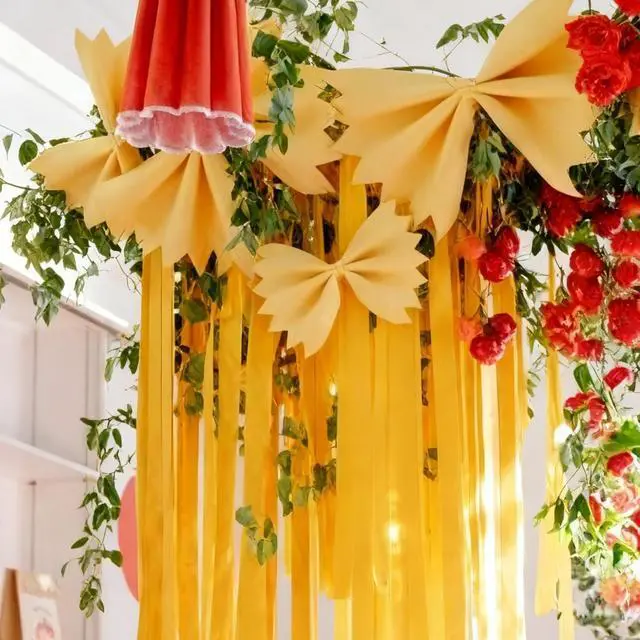 Main image of 18 Pcs DIY Pasta Party Decorations Italian Food Themed Yellow Streamer DIY Craft Pasta Night Party Decor for Italian Pizza Spaghetti Baby Shower Birthday Decorations