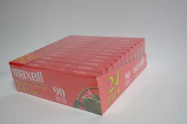 Alt view image 2 of 3 - UR 90 Audio Cassette 24-pack