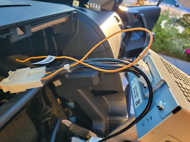 Alt view image 2 of 6 - Adapter for 2008-2013 Toyota Highlander Factory Backup Camera Switch from OEM MFD Screen to the Aftermarket Head Unit Screen