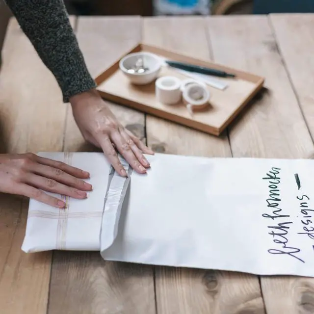 Alt view image 13 of 14 - White Poly Mailers 10X13 inches,800 Pack Shipping Bags with Strong Self-sealing Adhesive Waterproof and Tear Proof for Clothing,Books