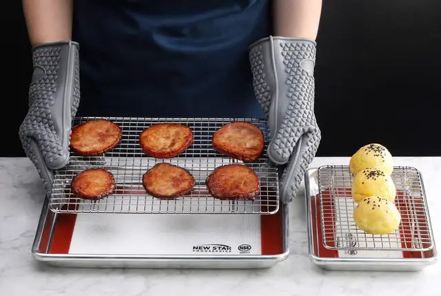 Alt view image 6 of 7 - Commercial-Grade Bun Pan/Baking Sheet, Baking Mat, Cooling Rack Combo, 1/8 and 1/4 Sizes Each